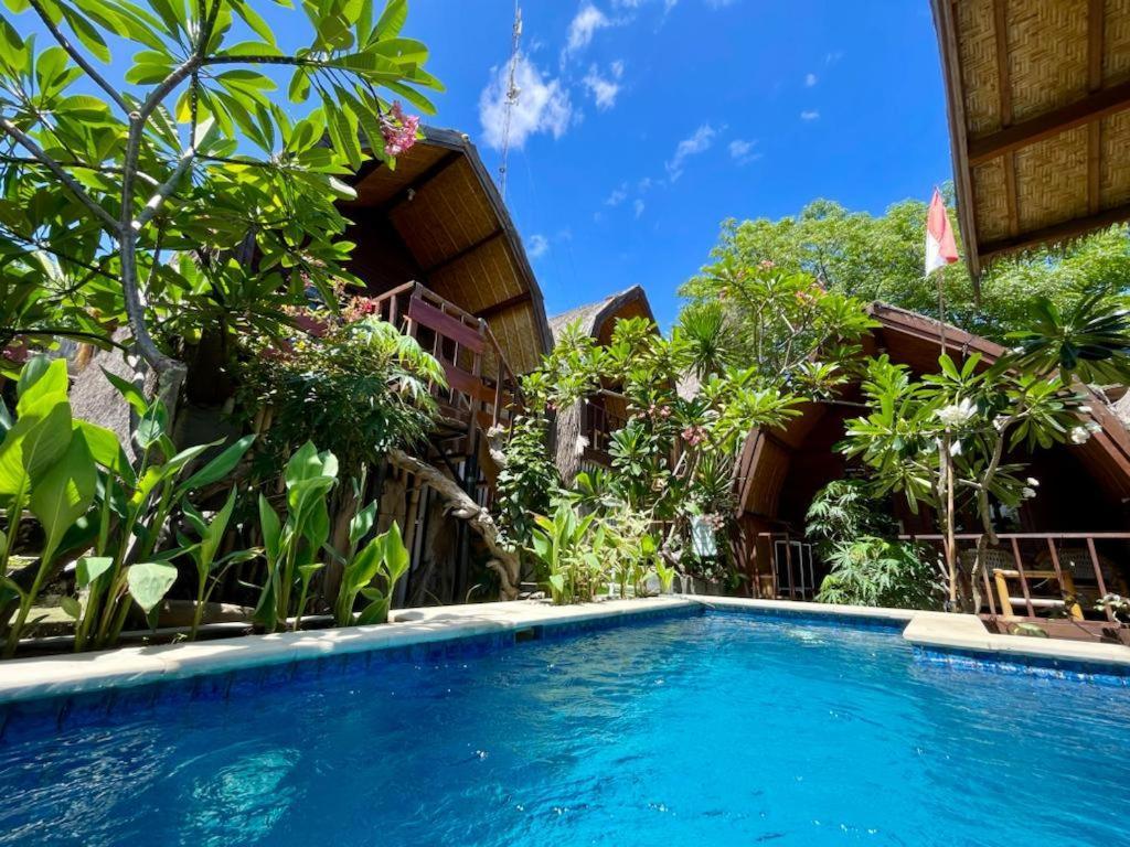 The Golden Ave Bungalow Гили Траванган Экстерьер фото